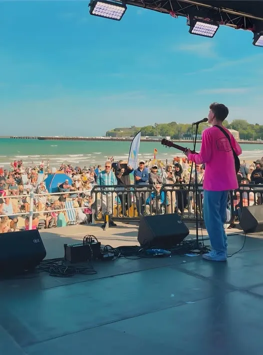 505231390 4076250385973020 1537828825846139121 N