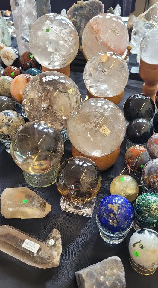 585692140 821978763951276 5005404711409649687 N